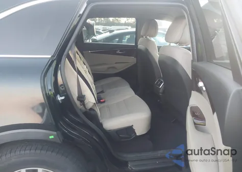 2016 Kia Sorento 2.4L Lx from USA, damaged, VIN 5XYPG4A39GG087444